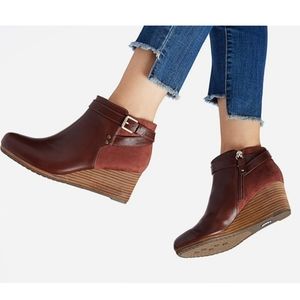 Dr. Scholl's Brown Ankle Boots